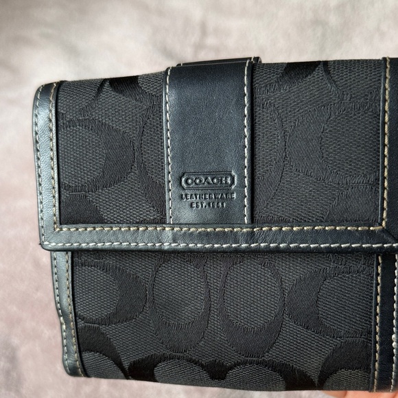 Coach Black Signature Canvas Wallet - Picture 1 of 5